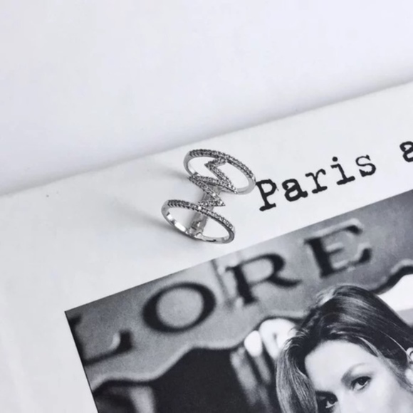 "Life is in Small Moments" (CLOSING CLOSET SALE) - Picture 3 of 7